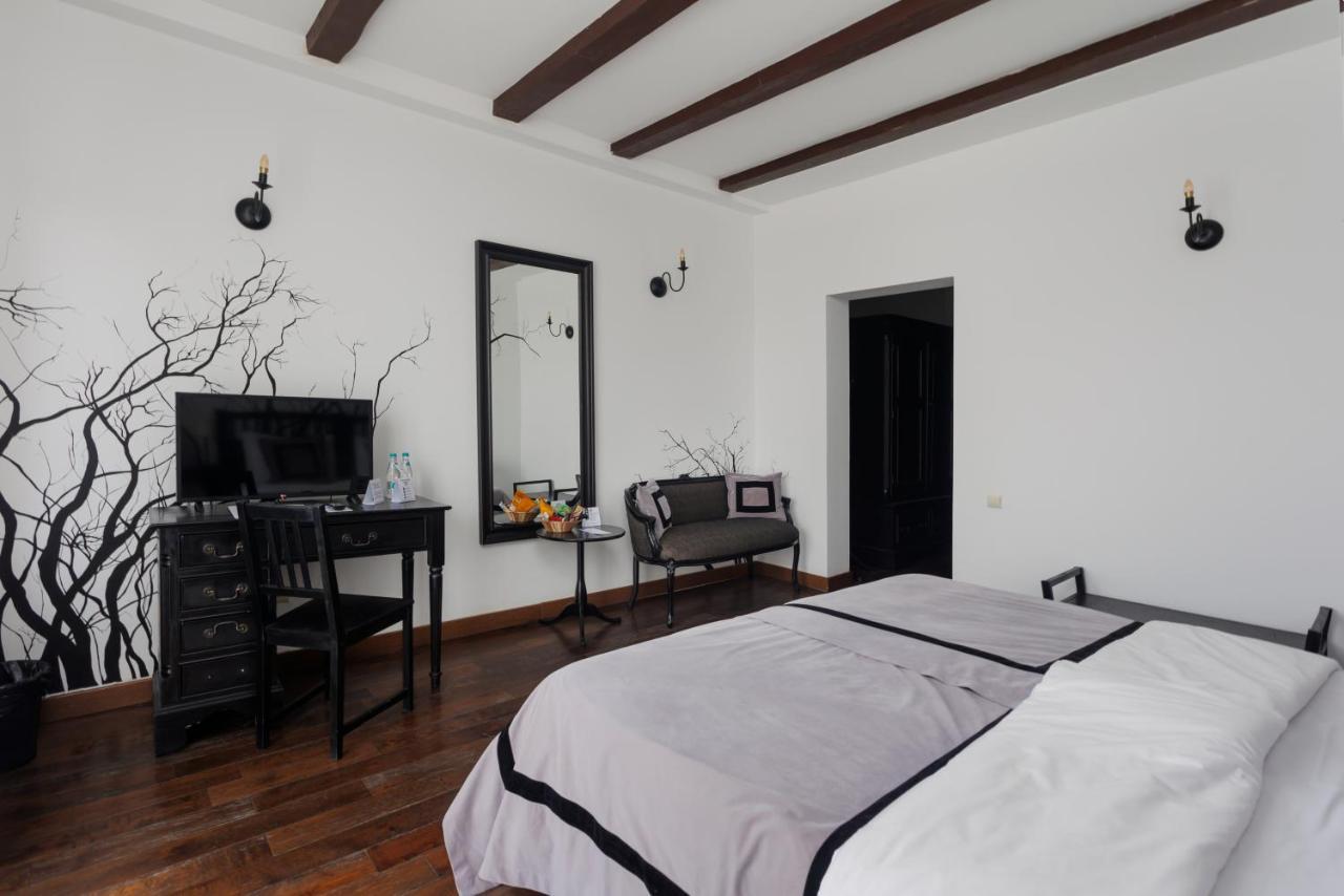 Conacul Archia Deva Exterior foto